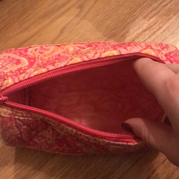 Vera Bradley pattern zip pouch - Picture 2 of 2